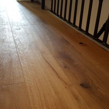 Eiche Landhausdiele Rustikal Flur.jpg